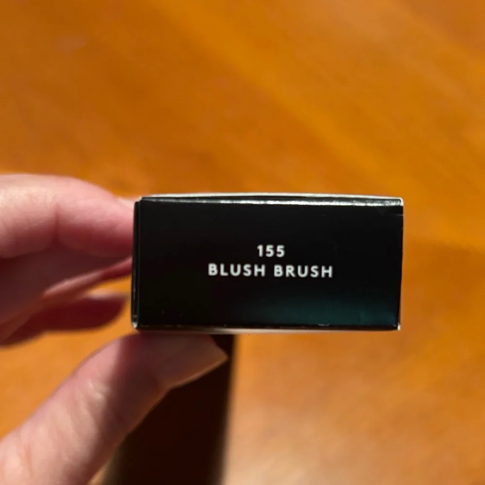 Fenty Beauty Blush Brush 155